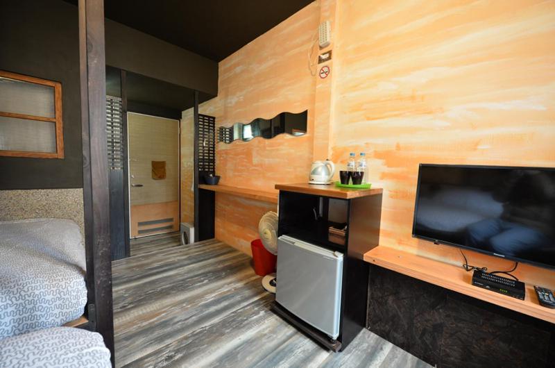 Sha Feng Lu Dian Bed & Breakfast Magong Exterior photo